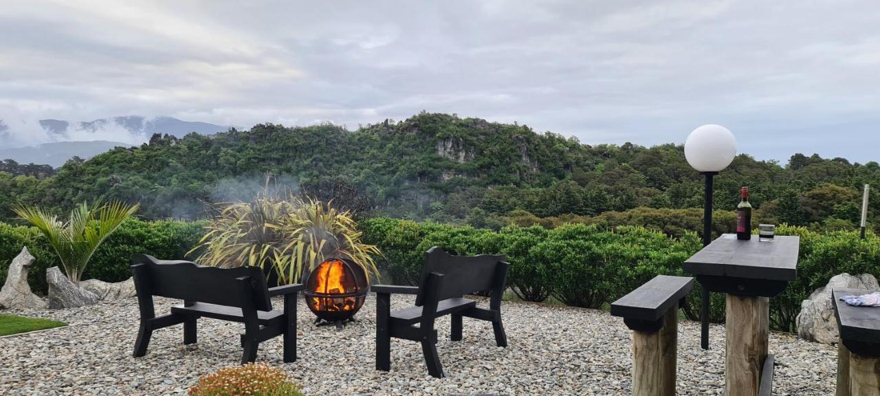 Rocky Ridge Cottage Takaka Exterior photo